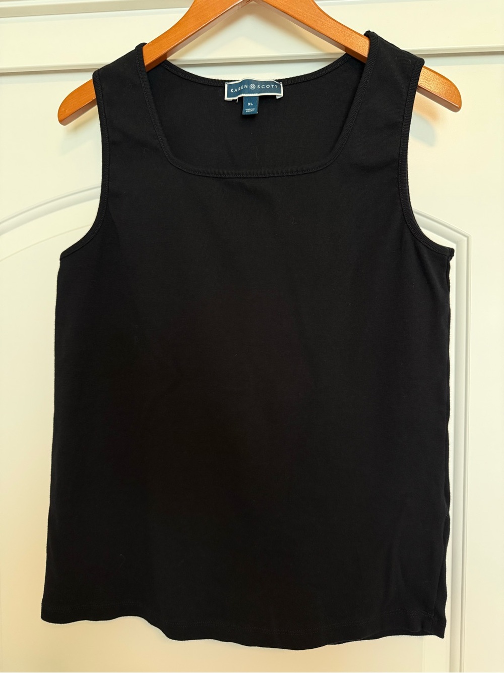 Karen Scott Black Square Neck Tank